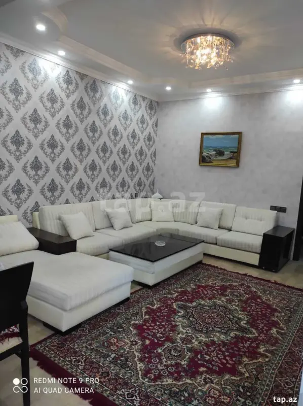 Kirayə verilir 2 otaqlı yeni tikili 80 m²