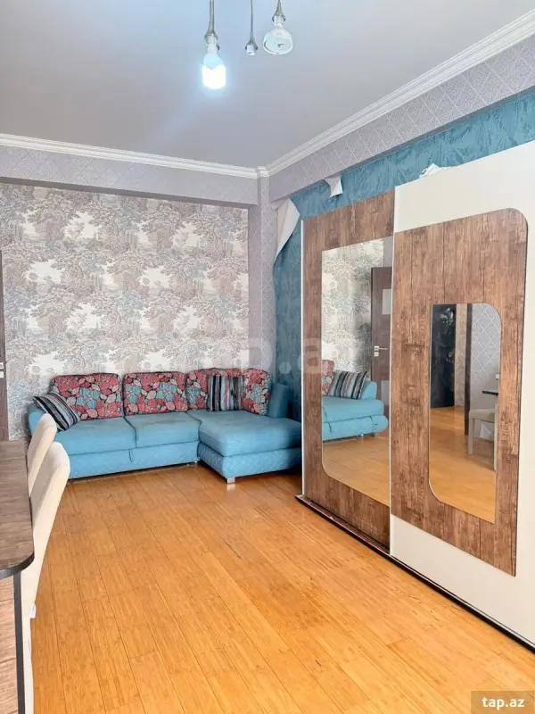 Satılır 1 otaqlı yeni tikili 42 m²