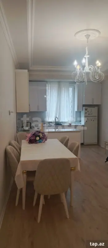 Kirayə verilir 2 otaqlı yeni tikili 68 m²