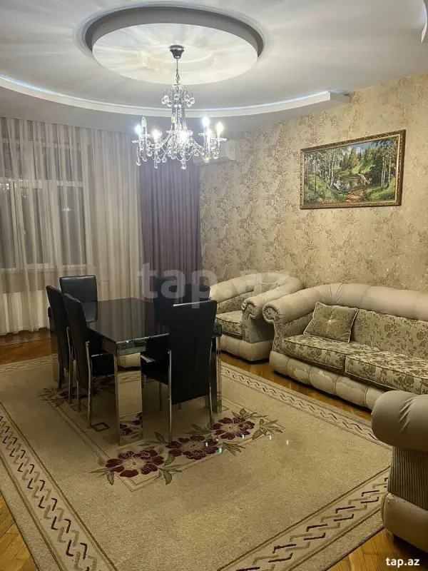 Kirayə verilir 2 otaqlı yeni tikili 65 m²