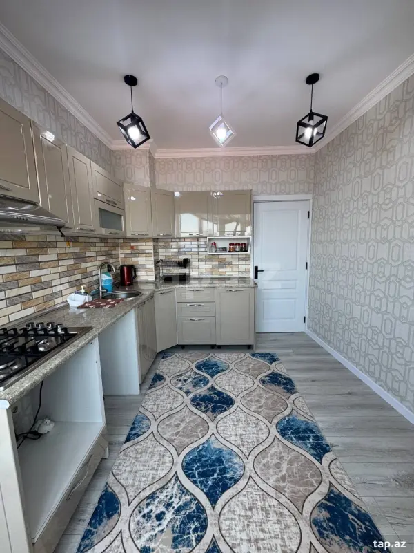 Satılır 3 otaqlı yeni tikili 72 m²