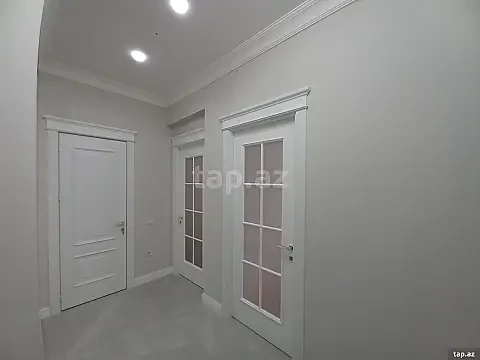 Satılır 2 otaqlı yeni tikili 77 m² — Bakı 2 otaq 77.00 m²