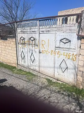 Satılır 8 otaqlı həyət evi 4 m² — Şirvan 8 otaq 4.00 m²