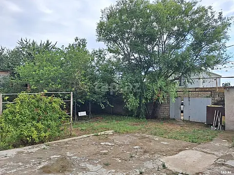 Satılır 5 otaqlı həyət evi 100 m² — Bakı 5 otaq 100.00 m²