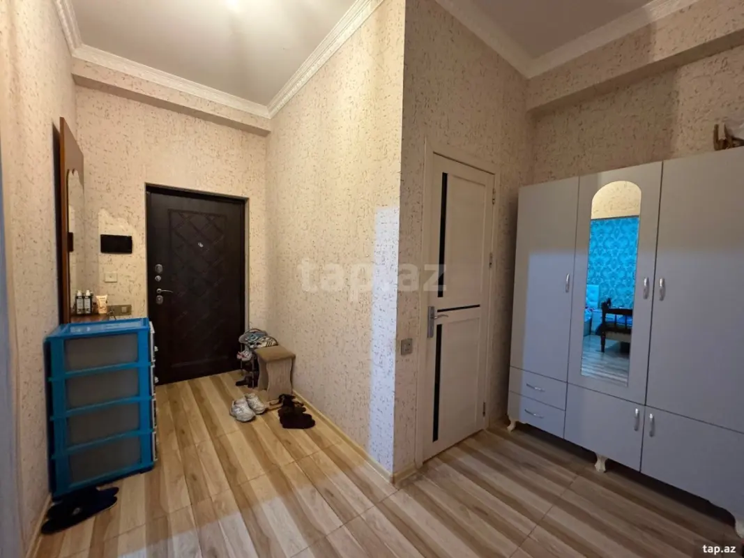Kirayə verilir 3 otaqlı yeni tikili 70 m²
