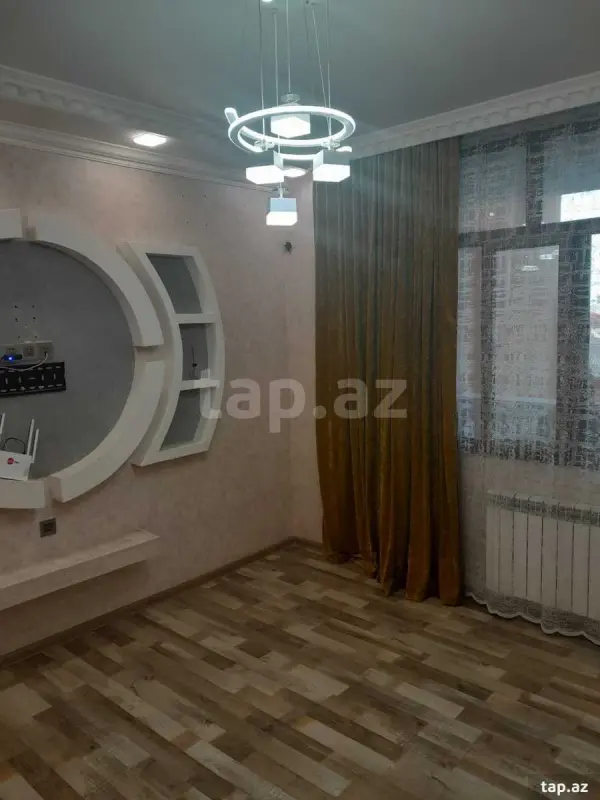 Kirayə verilir 2 otaqlı mənzil 68 m²