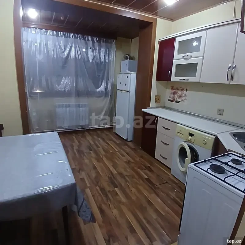Kirayə verilir 2 otaqlı mənzil 52 m²