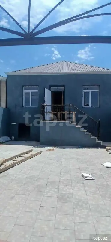 Satılır 3 otaqlı həyət evi 150 m²