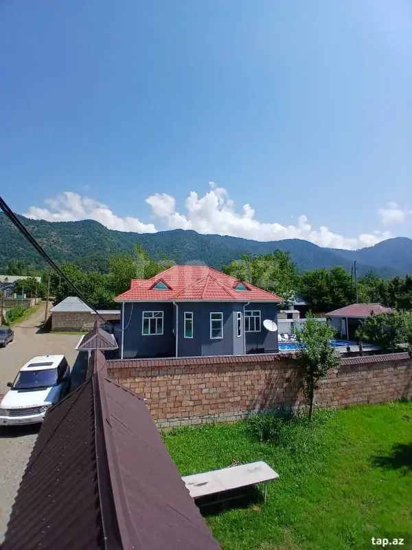 Kirayə verilir 4 otaqlı həyət evi 130 m²