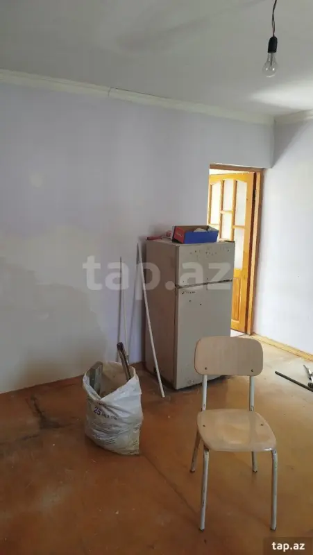 Kirayə verilir 1 otaqlı həyət evi 30 m²