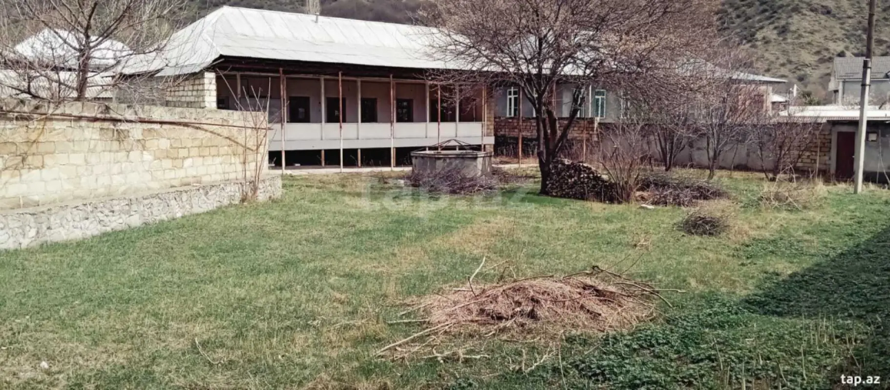 Satılır 3 otaqlı həyət evi 150 m²