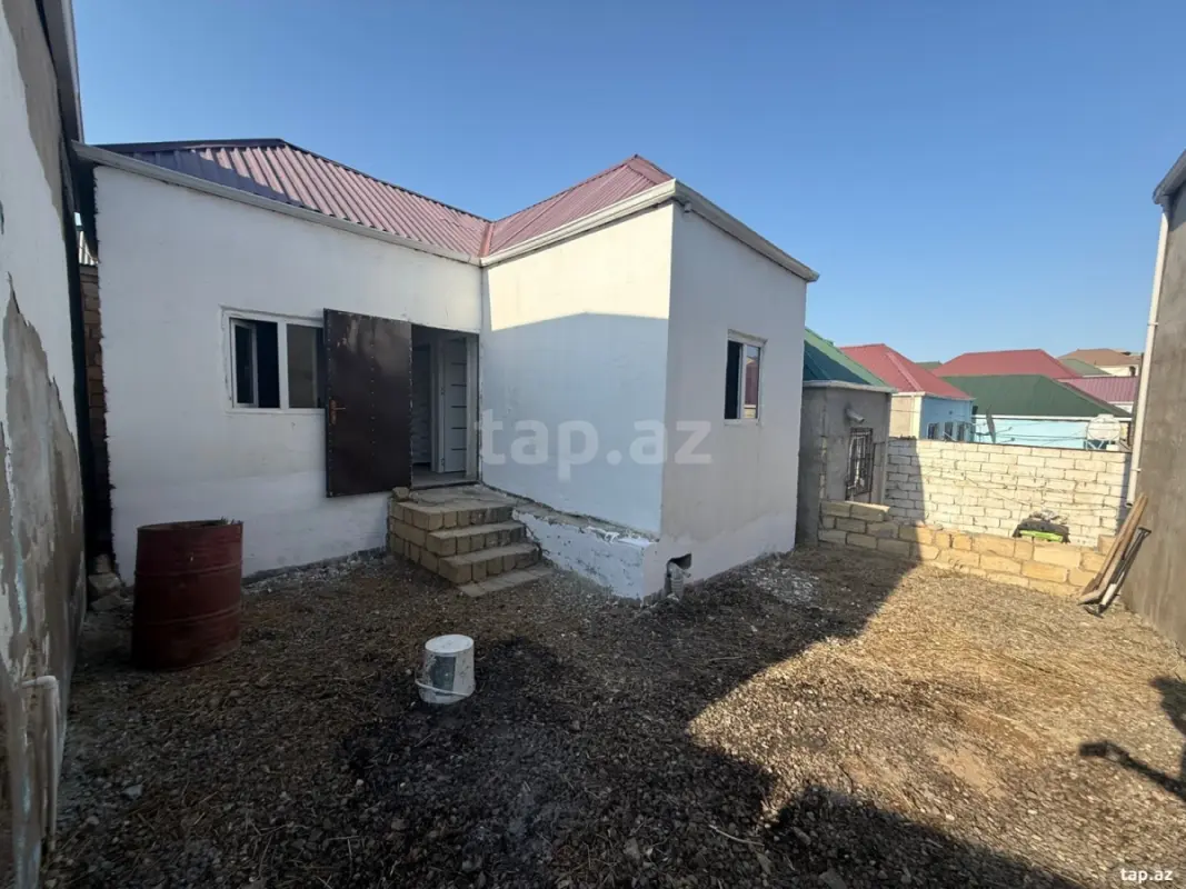 Satılır 2 otaqlı həyət evi 50 m²