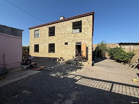 Satılır 8 otaqlı həyət evi 250 m² — Bakı, Qobustan qəs. 8 otaq 250.00 m²