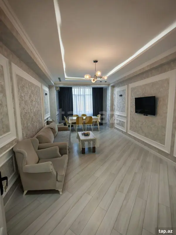 Kirayə verilir 3 otaqlı yeni tikili 140 m²