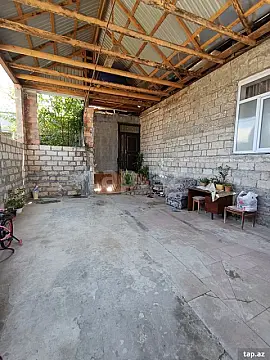 Satılır 3 otaqlı həyət evi 150 m² — Gəncə 3 otaq 150.00 m²
