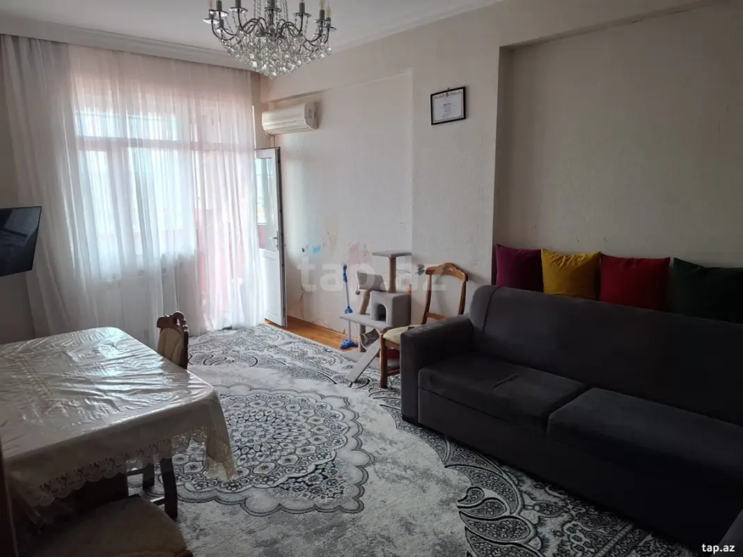 Satılır 3 otaqlı yeni tikili 60 m²