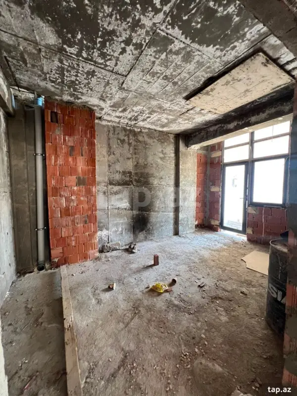 Satılır 3 otaqlı yeni tikili 138 m²