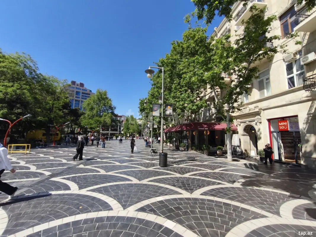 Kirayə verilir 4 otaqlı mənzil 100 m²