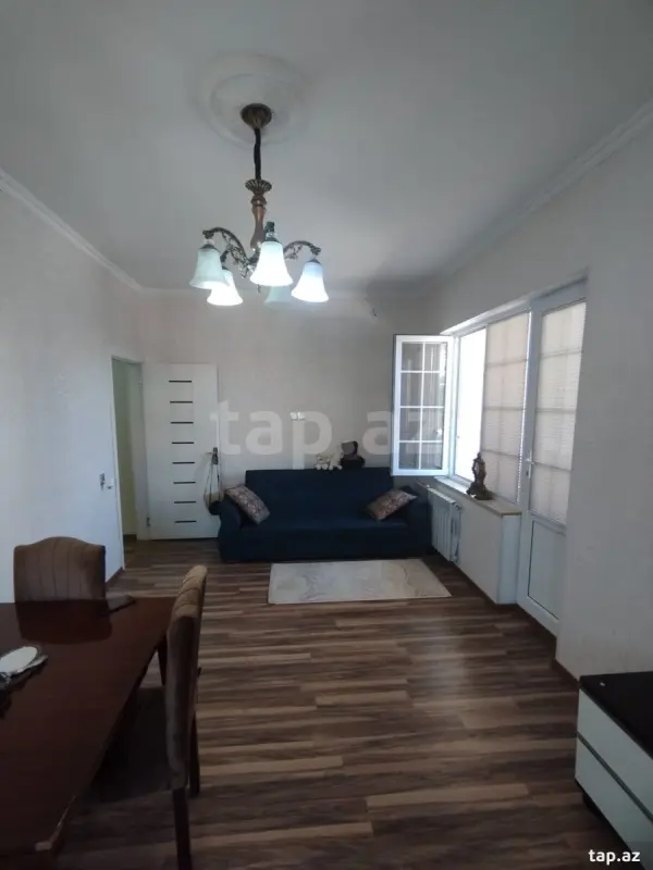 Satılır 2 otaqlı mənzil 45 m²