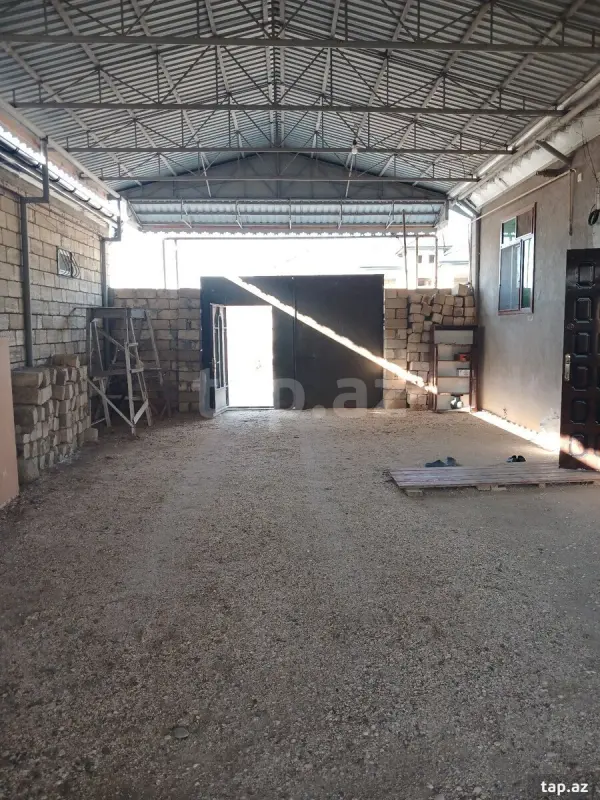 Kirayə verilir 3 otaqlı həyət evi 160 m²
