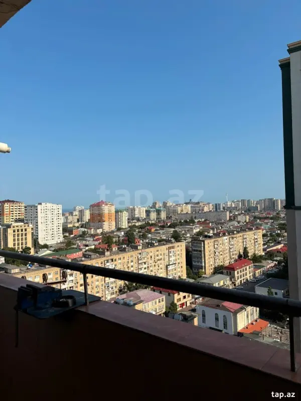 Kirayə verilir 3 otaqlı yeni tikili 130 m²