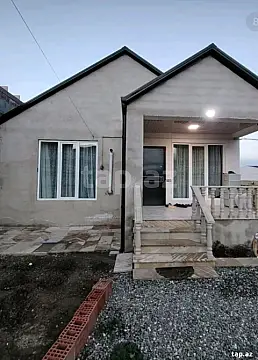 Satılır 4 otaqlı həyət evi 250 m² — Quba 4 otaq 250.00 m²