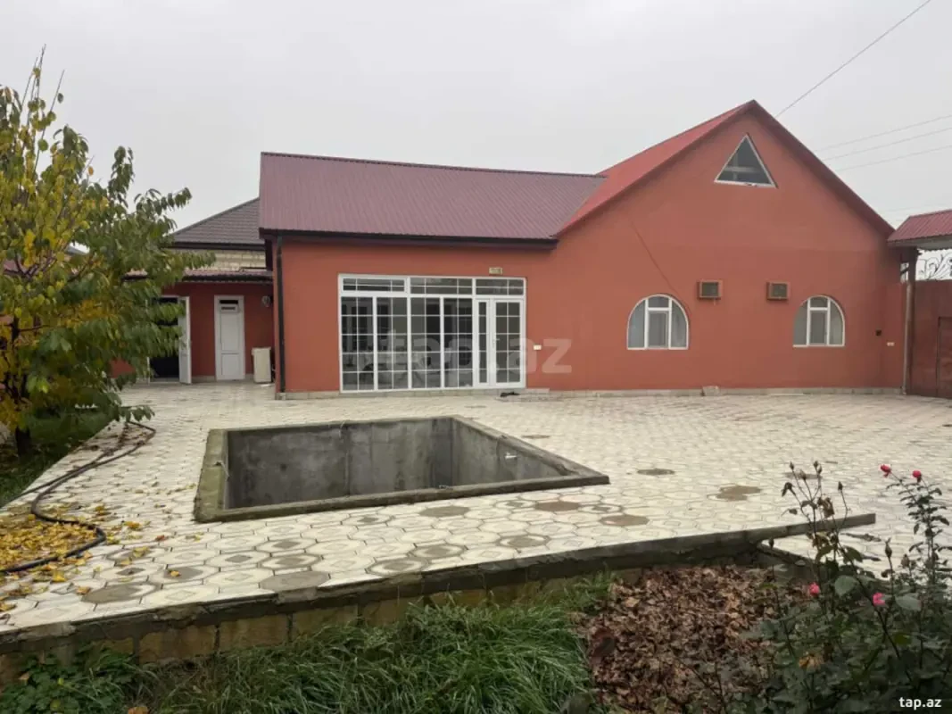 Kirayə verilir 4 otaqlı həyət evi 100 m²