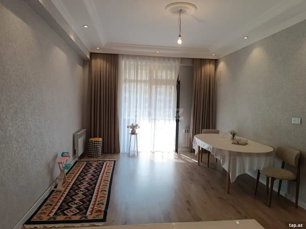 Satılır 3 otaqlı yeni tikili 127 m²