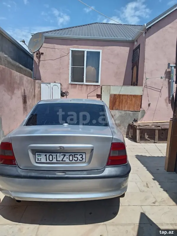 Satılır 2 otaqlı həyət evi 60 m²