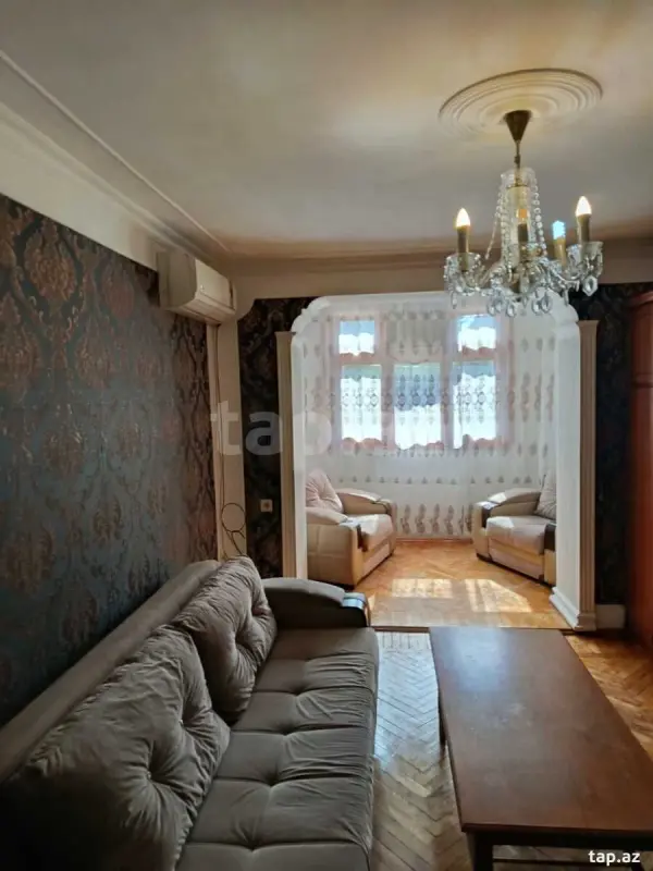 Kirayə verilir 3 otaqlı yeni tikili 60 m²