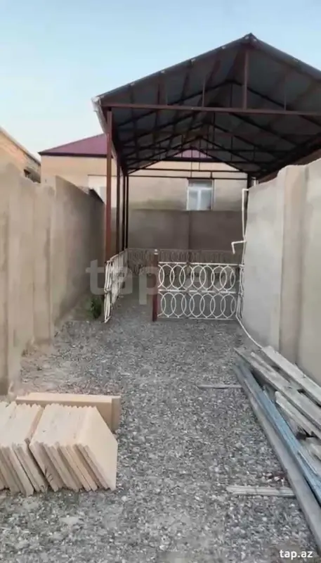 Satılır 3 otaqlı həyət evi 80 m²