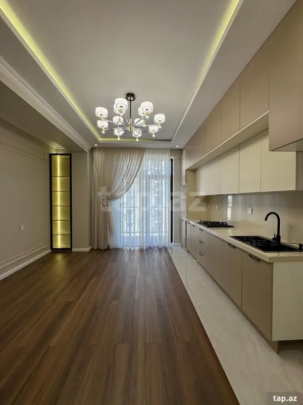 Satılır 3 otaqlı yeni tikili 80 m²