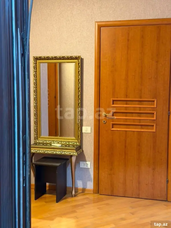 Kirayə verilir 2 otaqlı yeni tikili 100 m²