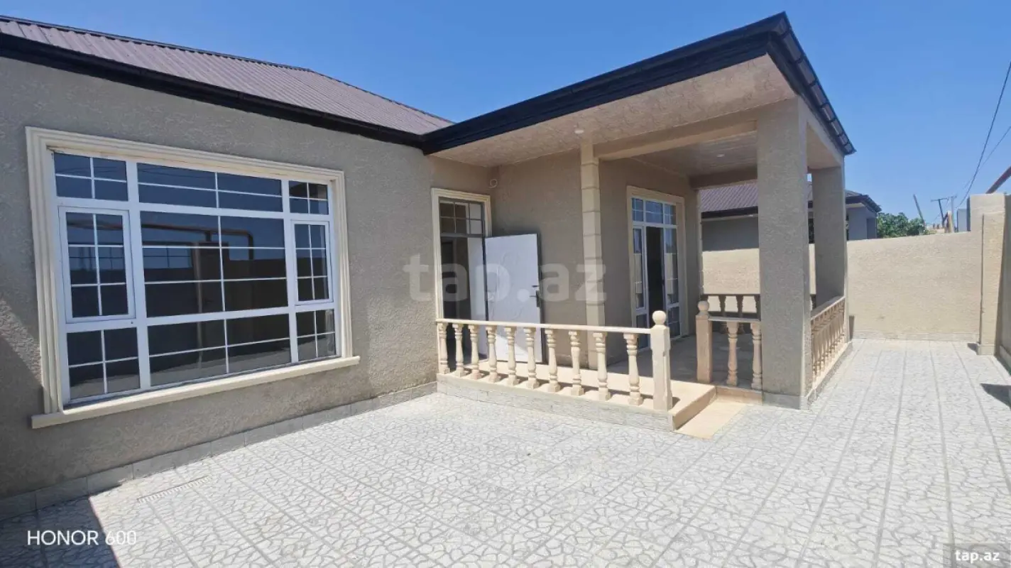 Satılır 4 otaqlı həyət evi 95 m²