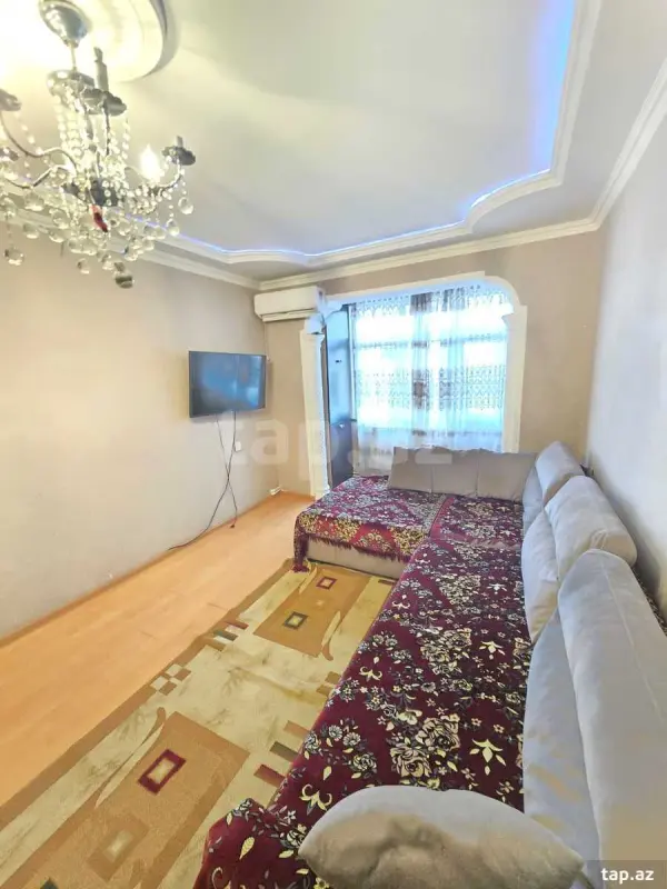 Kirayə verilir 2 otaqlı mənzil 45 m²