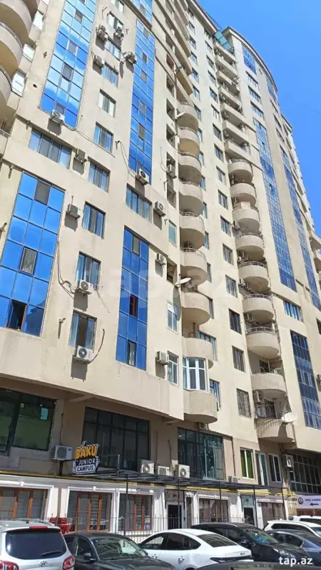 Satılır 4 otaqlı yeni tikili 410 m²