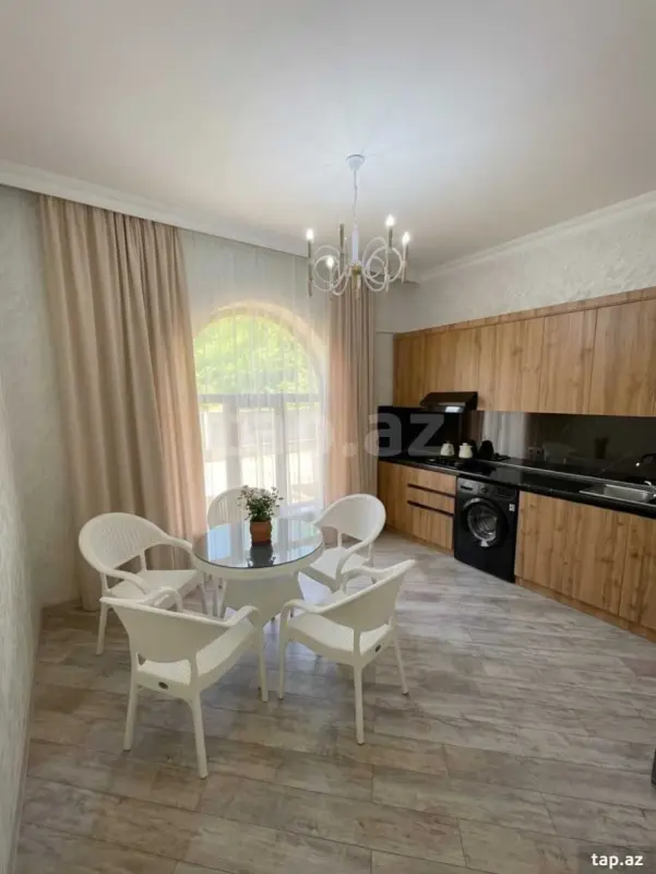 Kirayə verilir 4 otaqlı həyət evi 110 m²