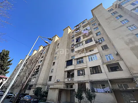 Satılır 3 otaqlı mənzil 70 m² — Bakı, Bakıxanov 3 otaq 70.00 m²
