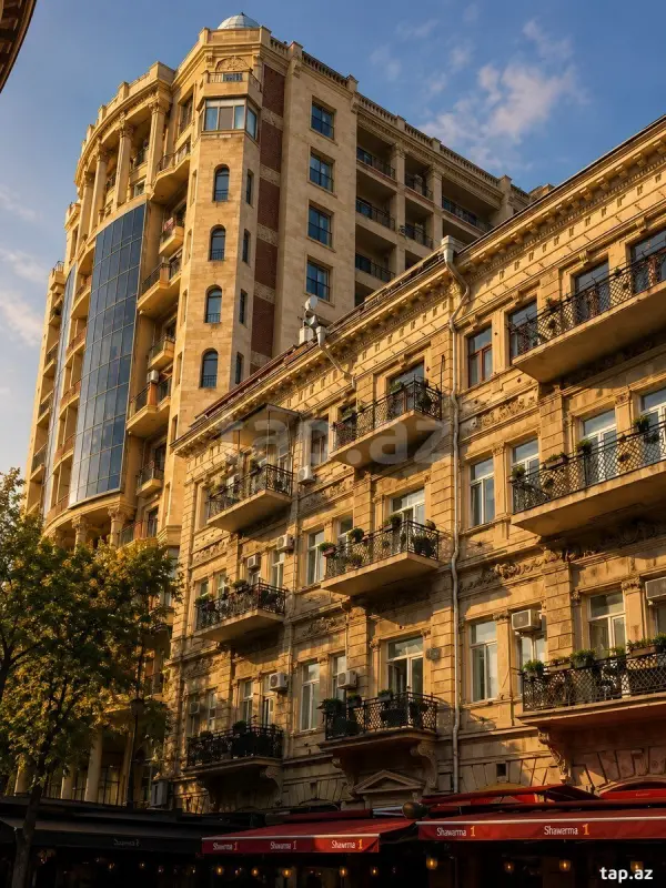 Satılır 3 otaqlı yeni tikili 160 m²