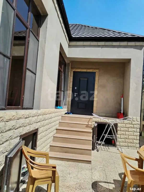 Satılır 5 otaqlı həyət evi 140 m²