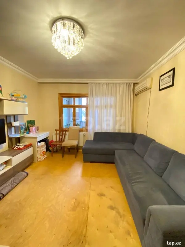 Satılır 3 otaqlı mənzil 72 m²