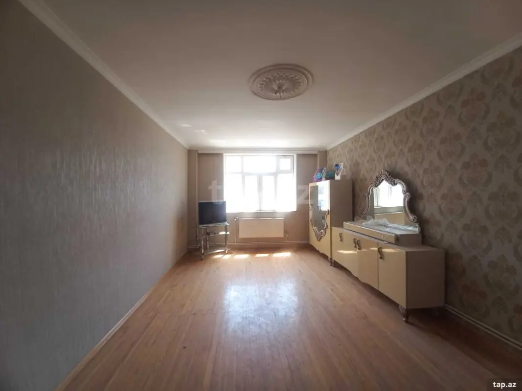 Satılır 3 otaqlı mənzil 68 m²