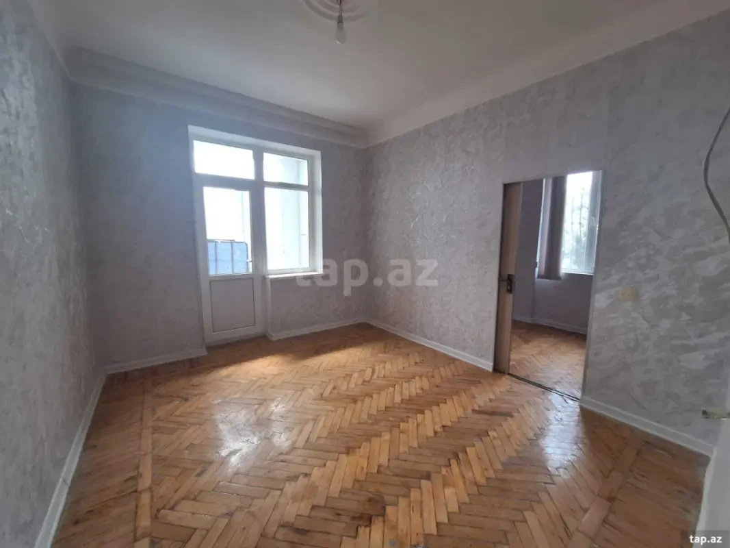 Satılır 2 otaqlı mənzil 38 m²