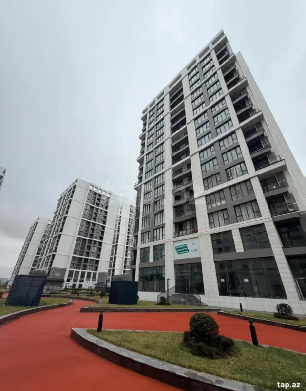 Satılır 2 otaqlı yeni tikili 80 m²