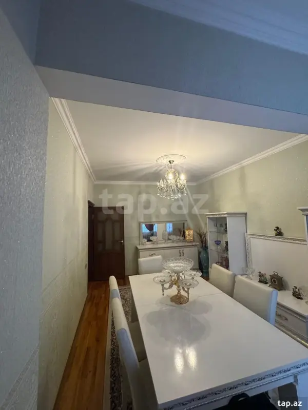 Satılır 5 otaqlı mənzil 90 m²