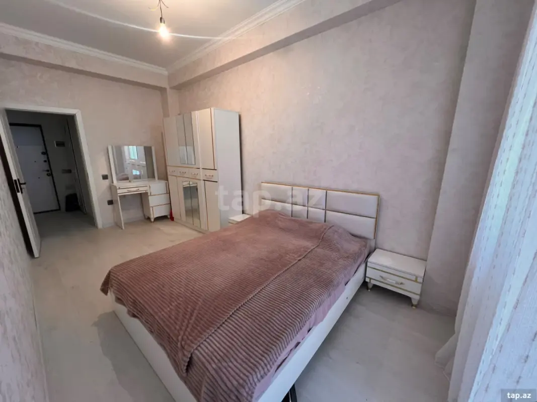 Kirayə verilir 2 otaqlı yeni tikili 85 m²