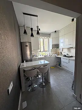 Kirayə verilir 3 otaqlı yeni tikili 90 m² — Bakı 3 otaq 90.00 m²