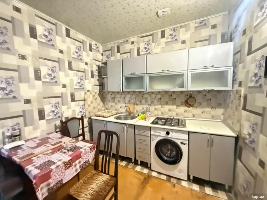 Kirayə verilir 1 otaqlı mənzil 40 m²