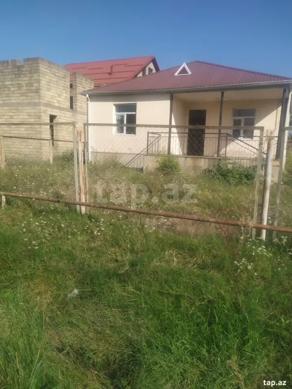 Satılır 2 otaqlı həyət evi 90 m²