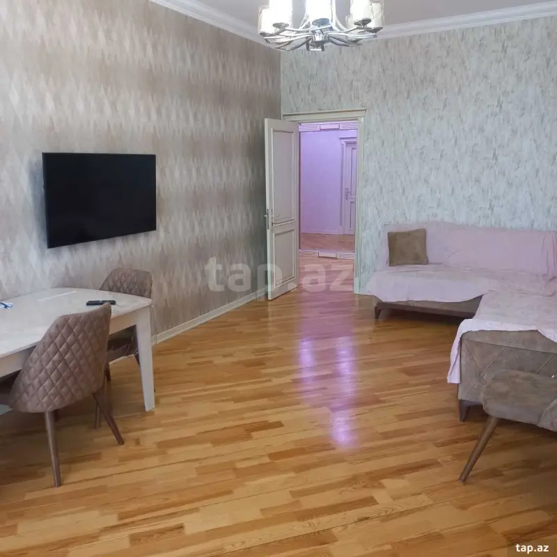 Kirayə verilir 2 otaqlı yeni tikili 90 m²